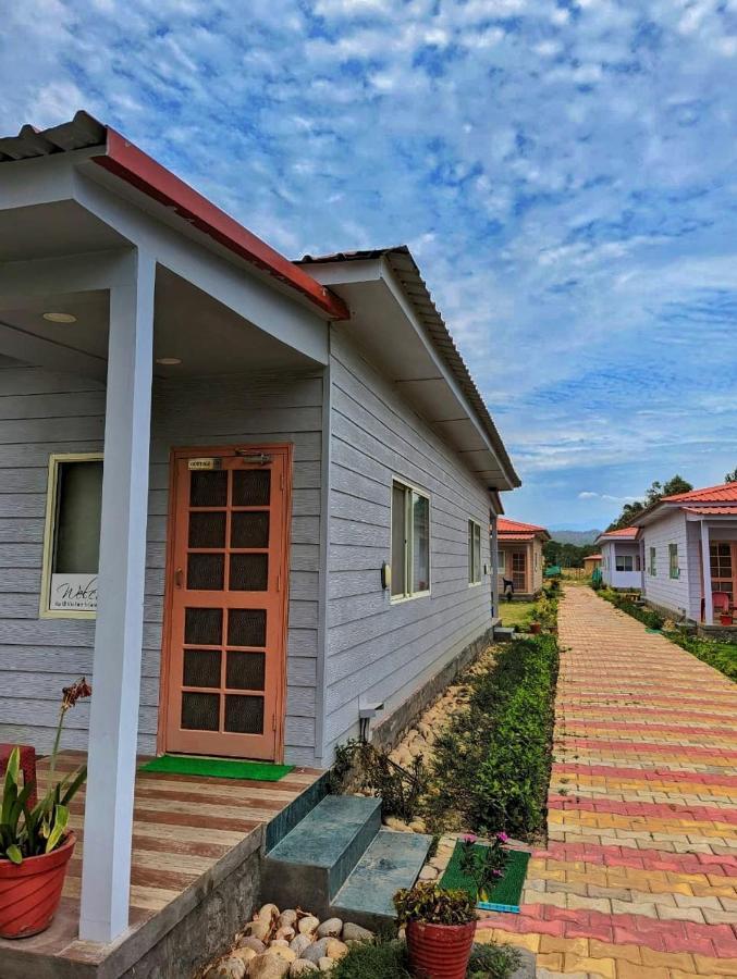 Corbett Veda Inn Rāmnagar Exterior foto